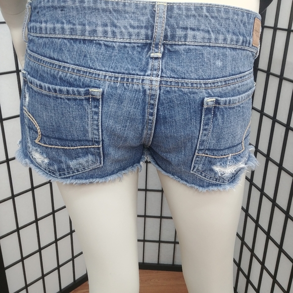 American Eagle | Y2K Coachella Daisy Dukes Gold Sequin Denim Blue Jean Shorts 6 - Picture 3 of 10